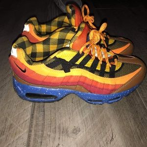 Air max 95 campfire pack size 8.5